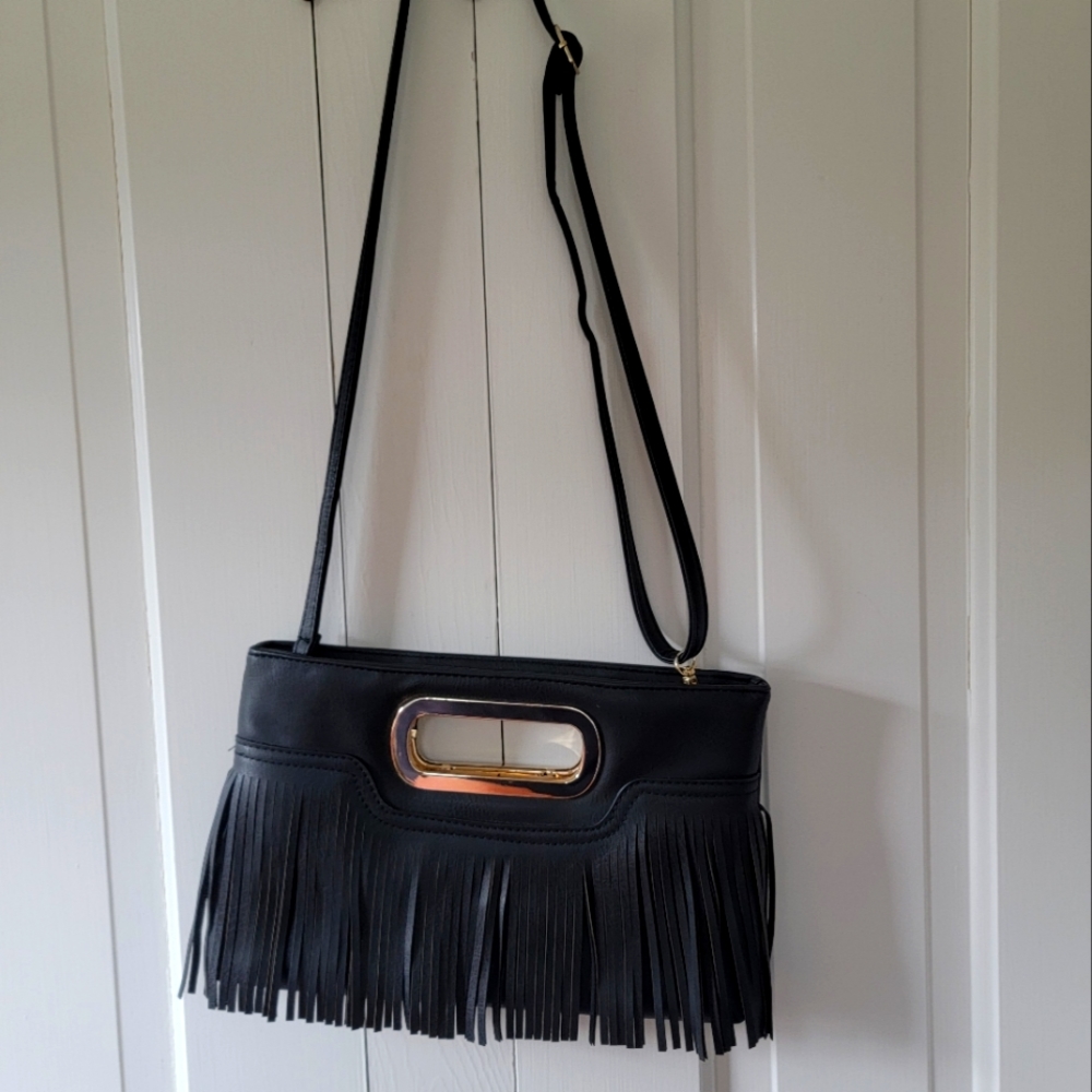 purse with fringe